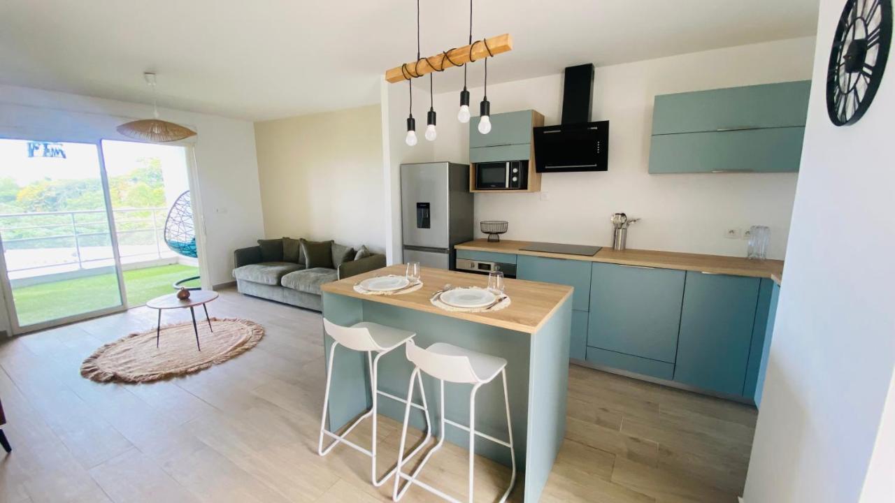 Appartement Ocean View Ле-Роберт Екстер'єр фото